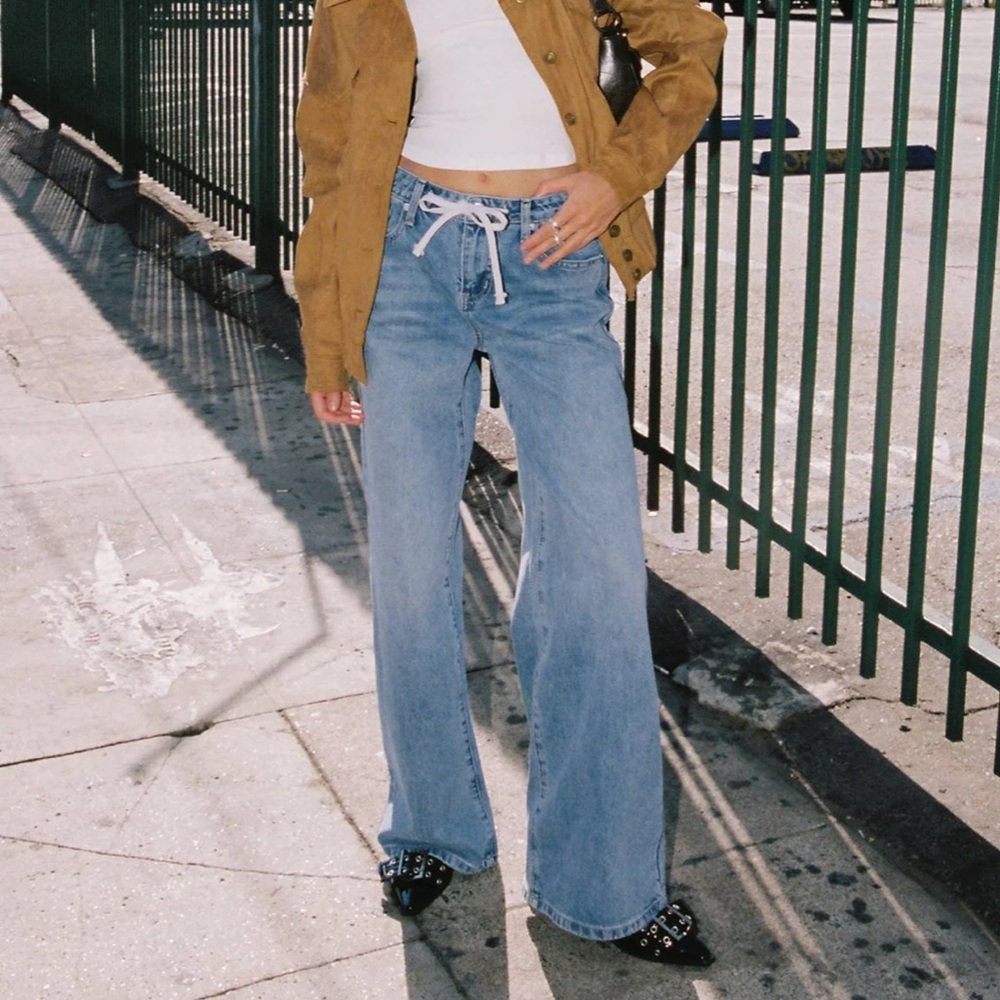 Princess Polly Mellowed Out Low Rise Straight Leg Jean
